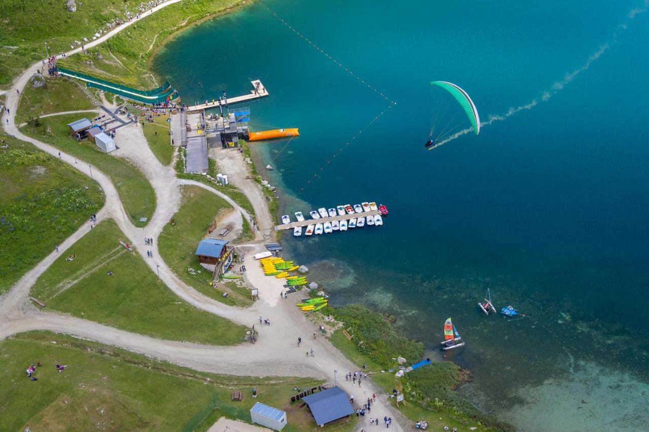 شقة Le Rond Point Des Pistes تينْيِ المظهر الخارجي الصورة